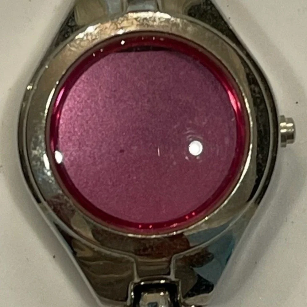 FMD Womens Pink Dial Silver Link Bracelet Watch FMDAW504 Vintage Untested